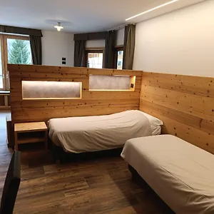 https://hotel-orchidea-passo-del-tonale.it-lombardy.com